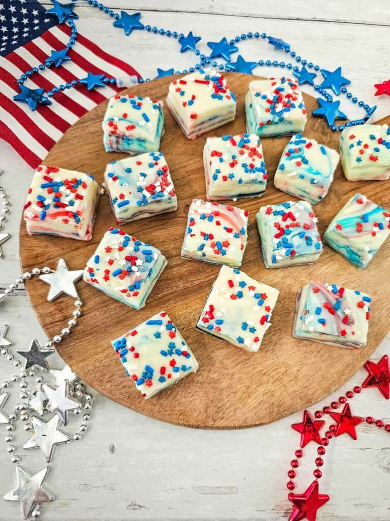 4th of July Desserts: Simple Patriotic Fudge
