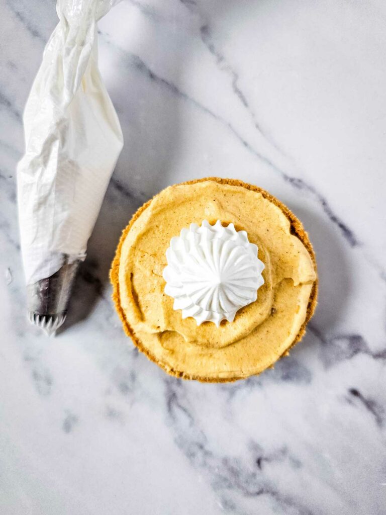 No Bake Mini Pumpkin Pies With Marshmallow