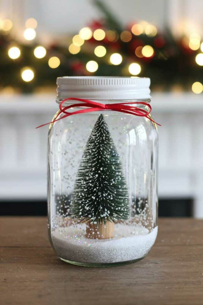 Christmas Magic: Snow Globe-Inspired Jars