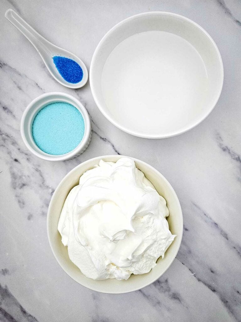 Blueberry Cool Whip Mousse - Super Easy No Bake Dessert Blueberry Cool Whip Mousse - Super Easy No Bake Dessert