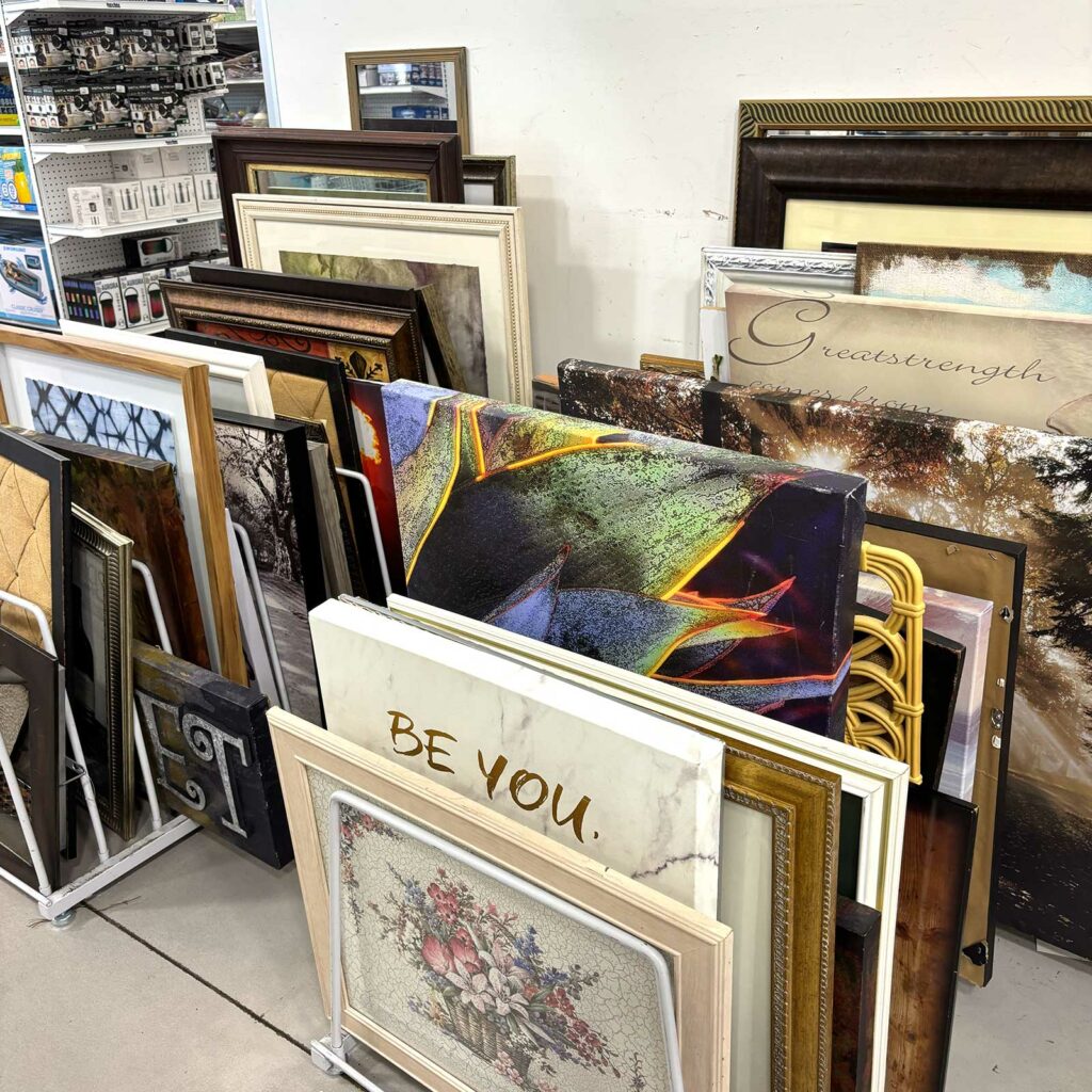 4. Picture Frames for DIY Wedding Signage 4. Picture Frames for DIY Wedding Signage