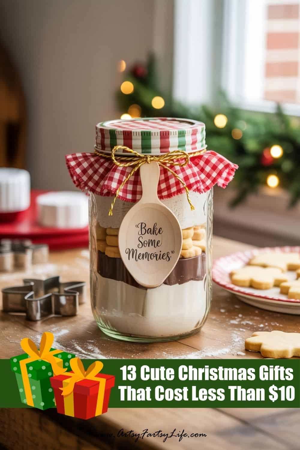 13 Last-Minute Christmas Gifts Under $10 That Are So Cute It’s Ridiculous 13 Last-Minute Christmas Gifts Under $10 That Are So Cute It’s Ridiculous
