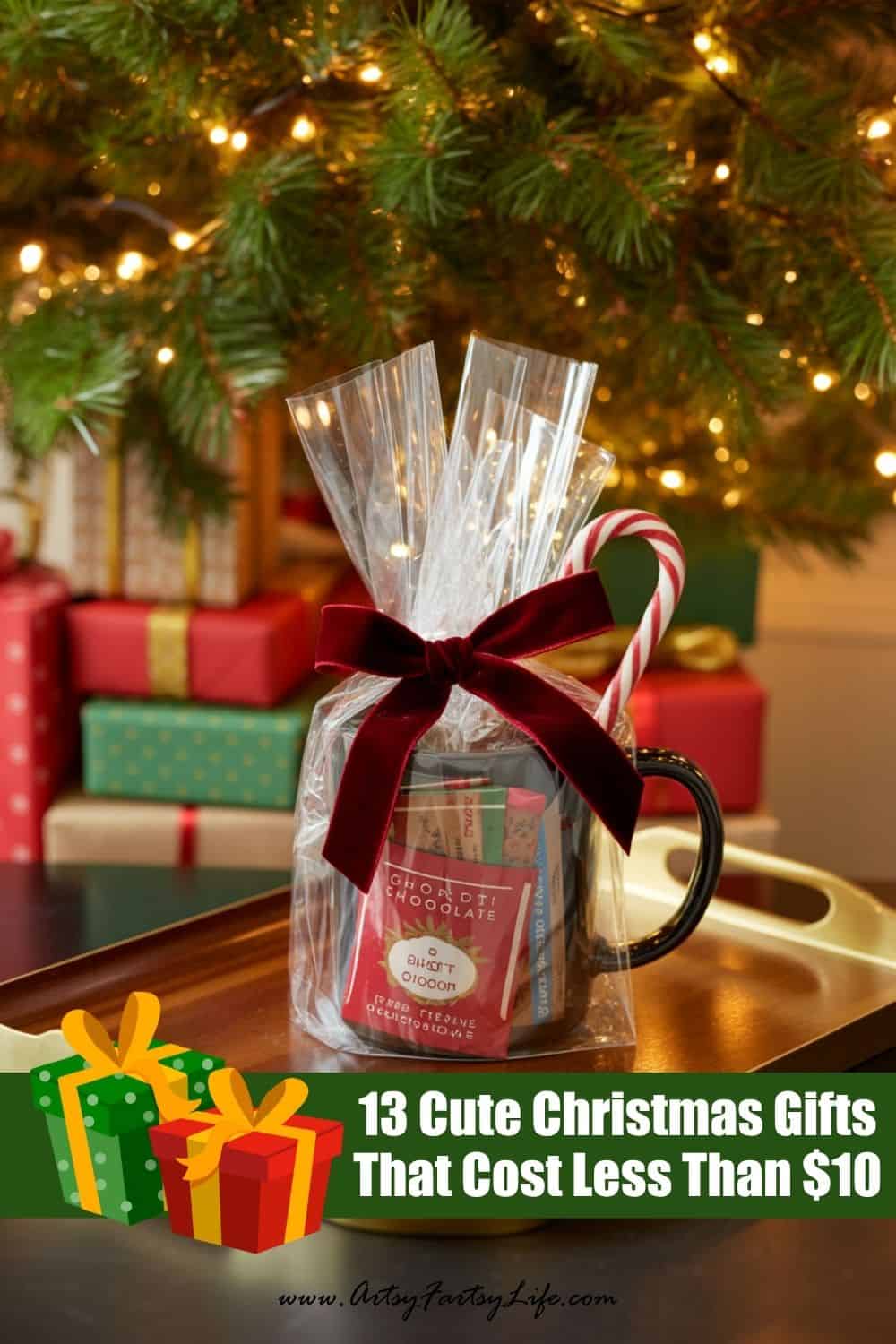 13 Last-Minute Christmas Gifts Under $10 That Are So Cute It’s Ridiculous 13 Last-Minute Christmas Gifts Under $10 That Are So Cute It’s Ridiculous