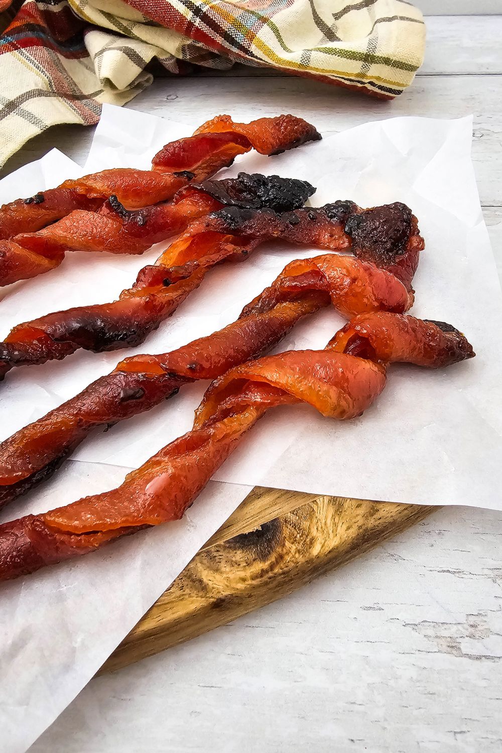 Sweet & Salty Candied Bacon Twists (Low Carb Option!)