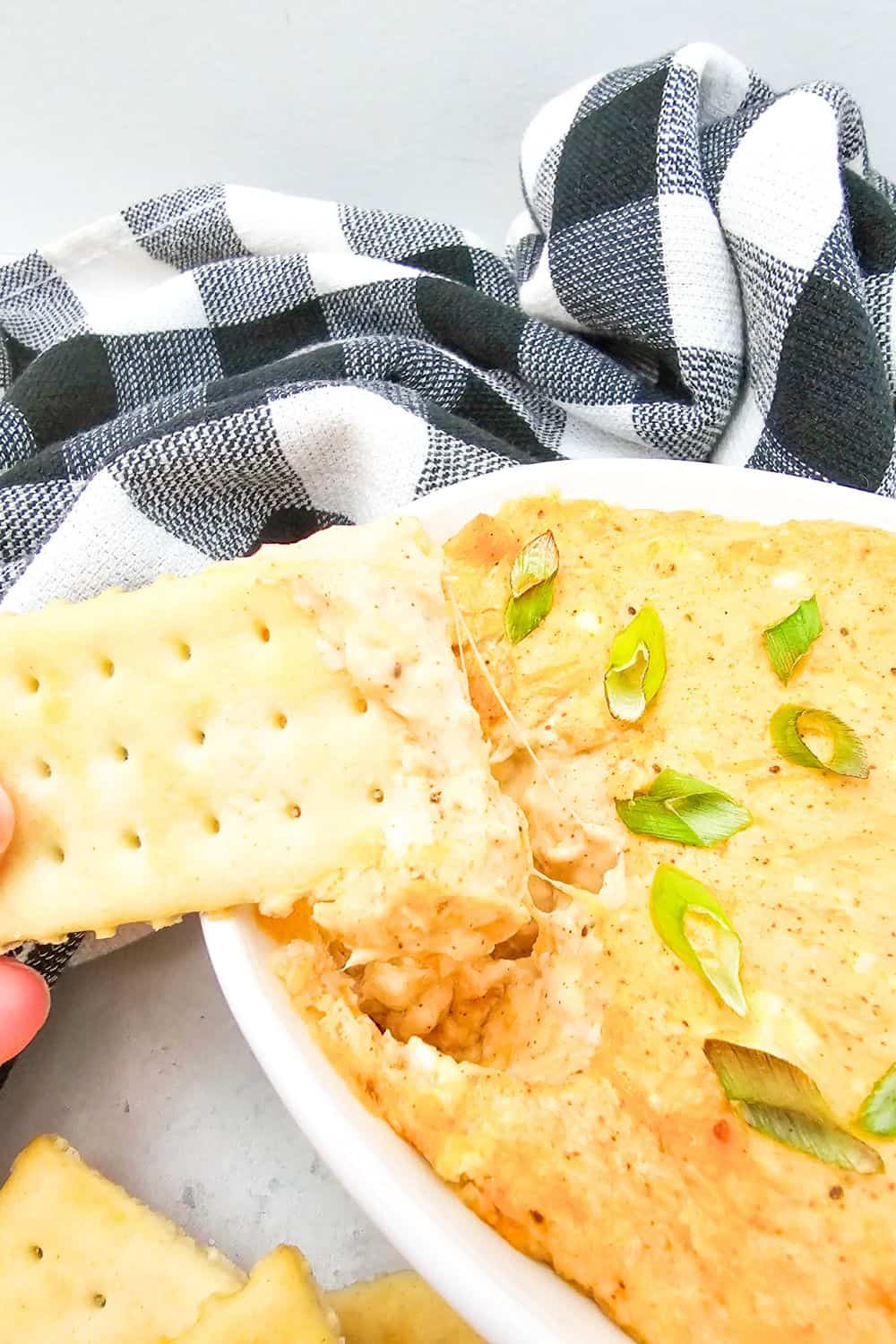 Easy Warm Crab Dip with Cream Cheese (Just Like Mom Made in the '80s!) Easy Warm Crab Dip with Cream Cheese (Just Like Mom Made in the '80s!)