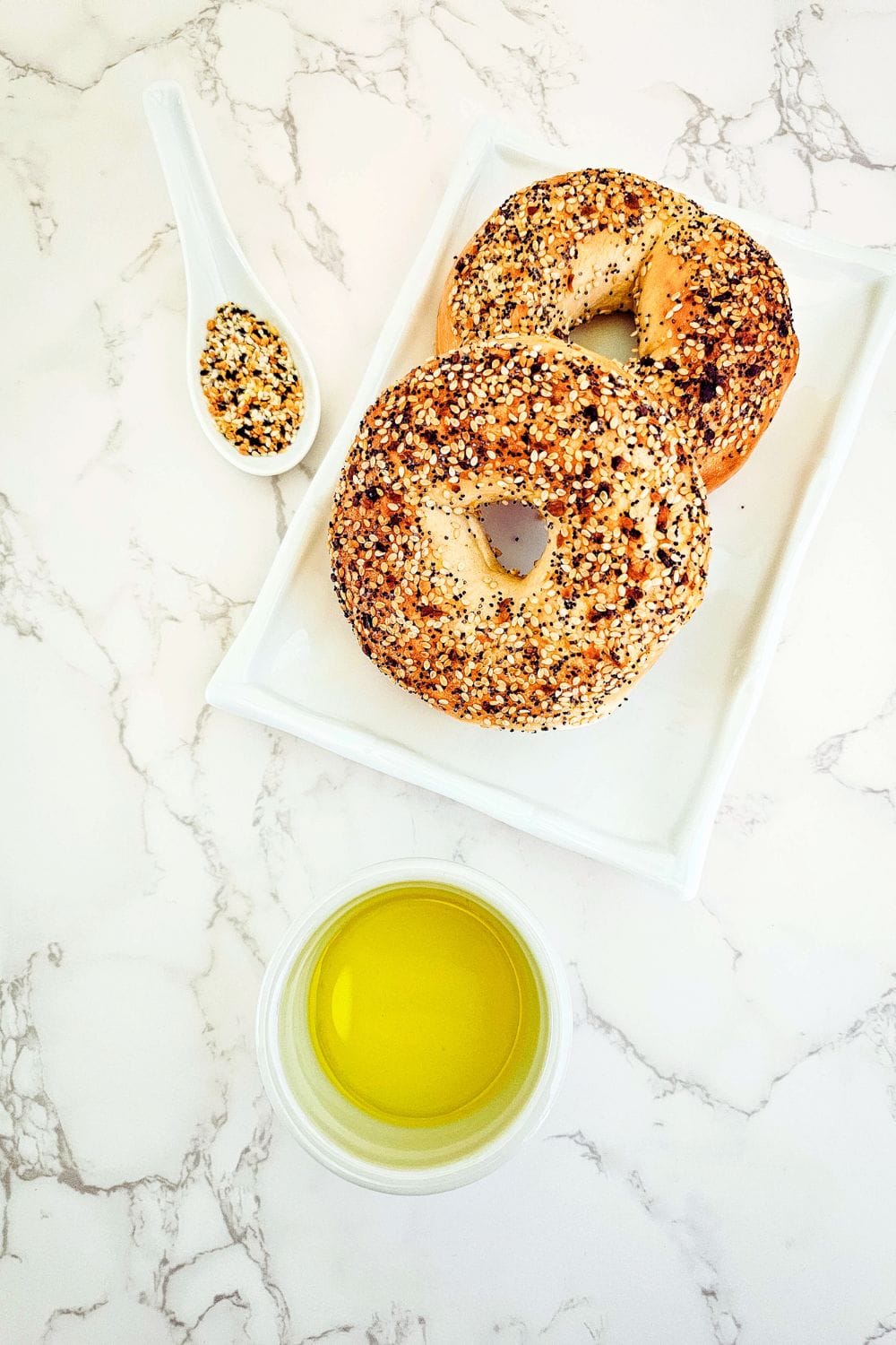 These Everything Bagel Crisps Are the Star of My Snack Drawer Now!