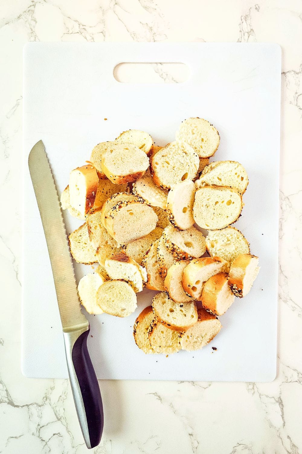 These Everything Bagel Crisps Are the Star of My Snack Drawer Now!