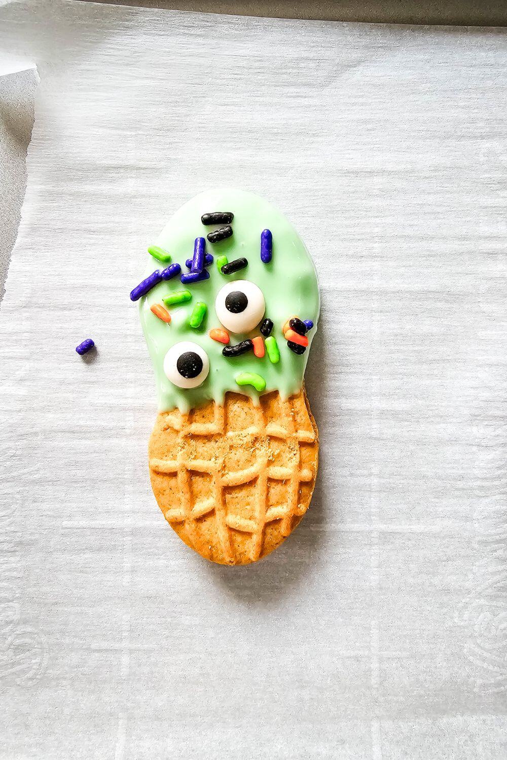 Frankie Faces - A Spooky Vegan Halloween Treat! Frankie Faces - A Spooky Vegan Halloween Treat!