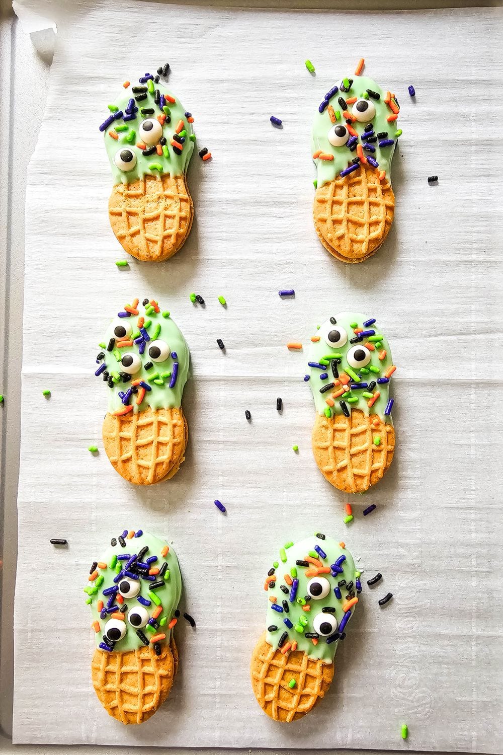 Frankie Faces - A Spooky Vegan Halloween Treat! Frankie Faces - A Spooky Vegan Halloween Treat!