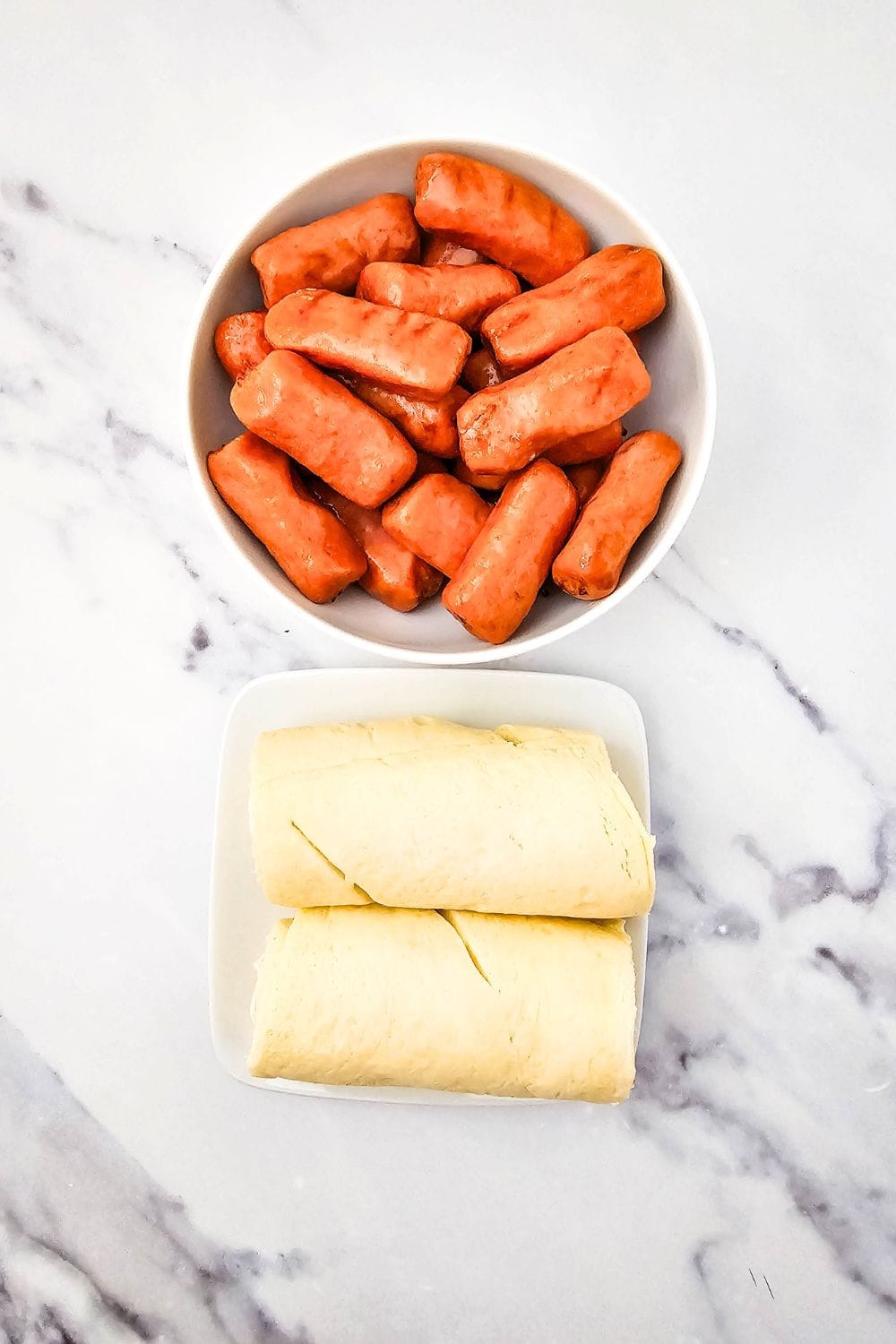 Pigs in a Blanket – The Ultimate 1980s Game Day Classic!