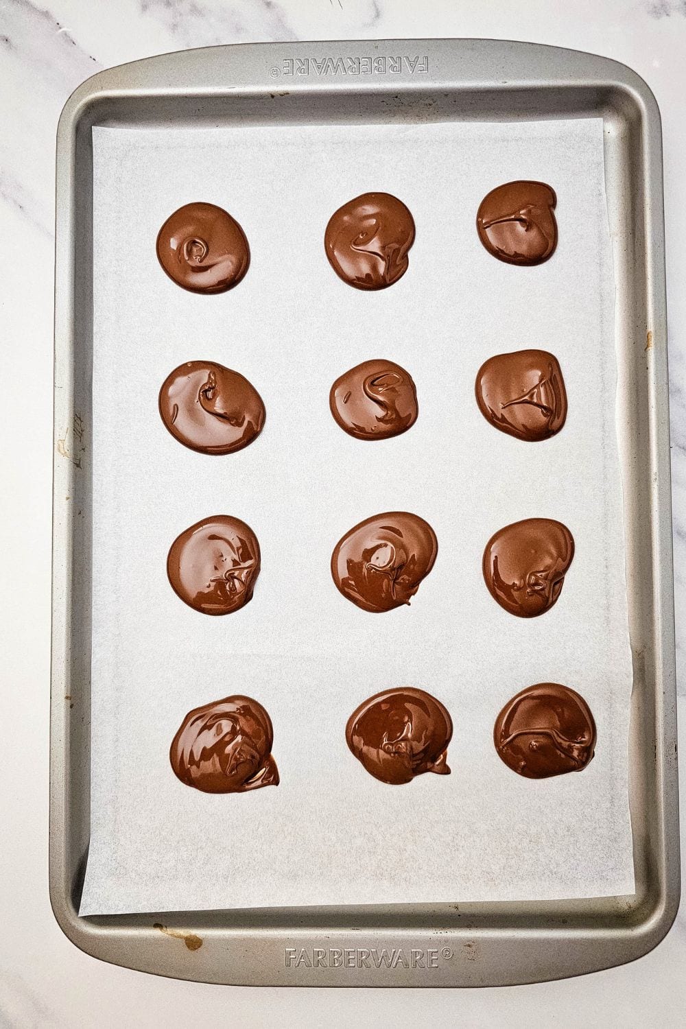 Retro Christmas Cookies - Caramel Pecan Turtles