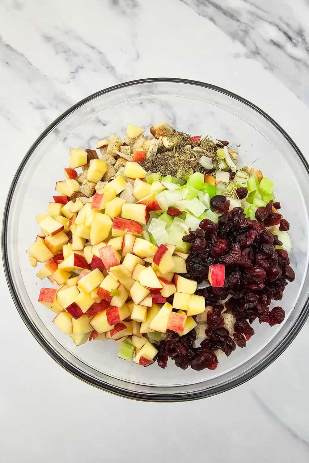 Apple Cranberry Stuffing (Just Like Mom Used to Make… But With a Fruity Twist!)