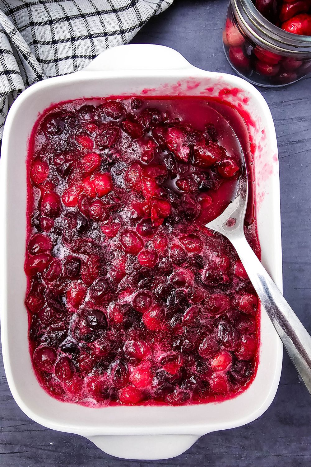 Old Fashioned Cranberry Sauce (Just Like Mom Made!)