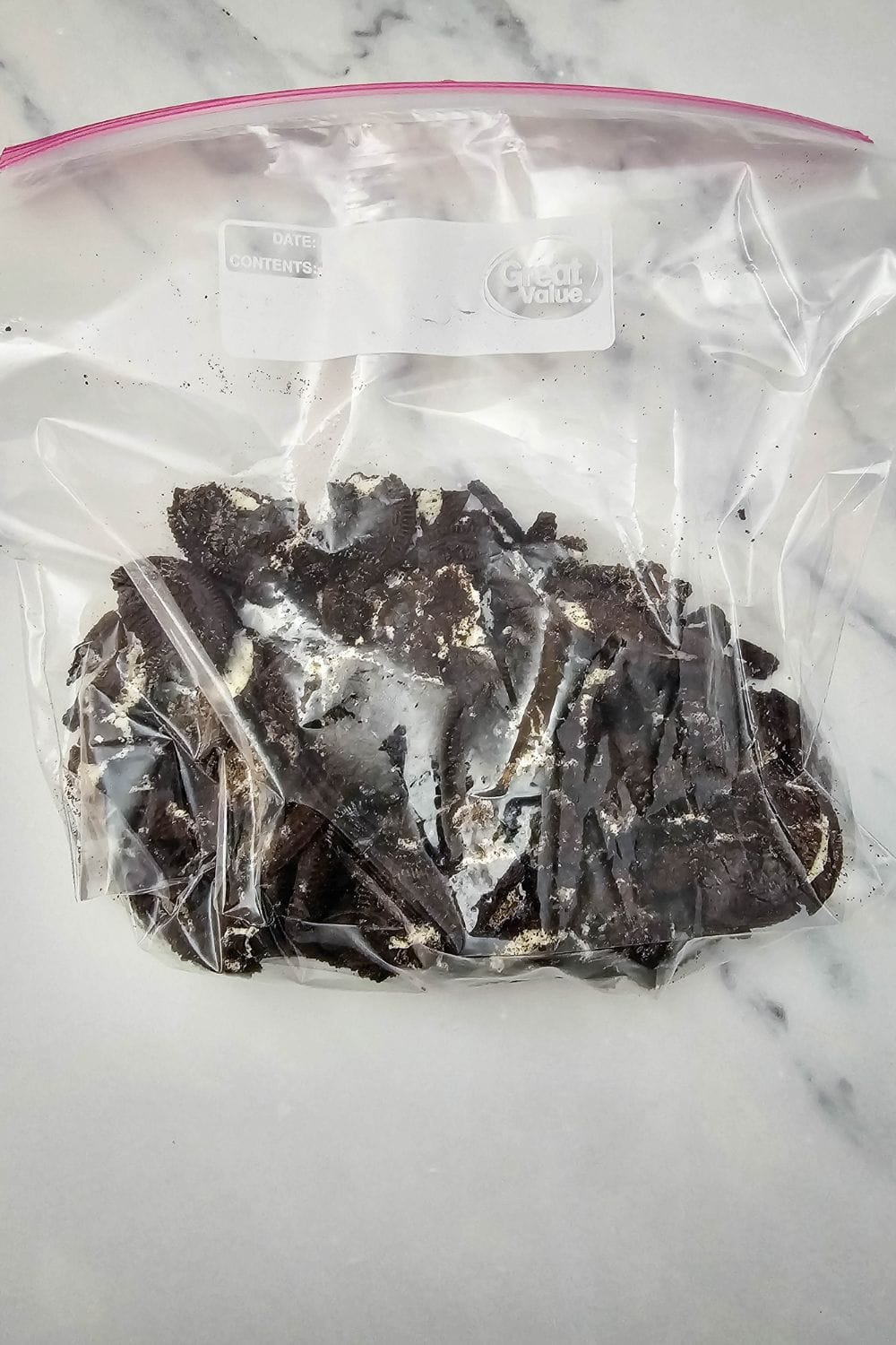 Cookies & Cream Dream Bark - The Easiest Oreo Dessert Ever!