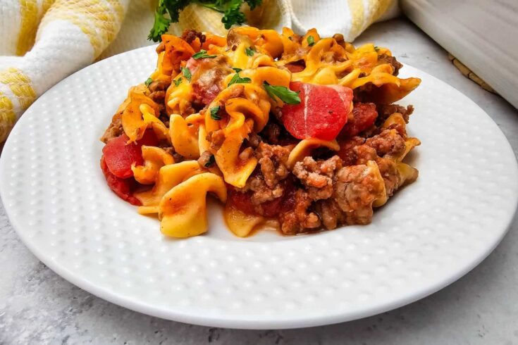 Old-Fashioned Beef Noodle Casserole