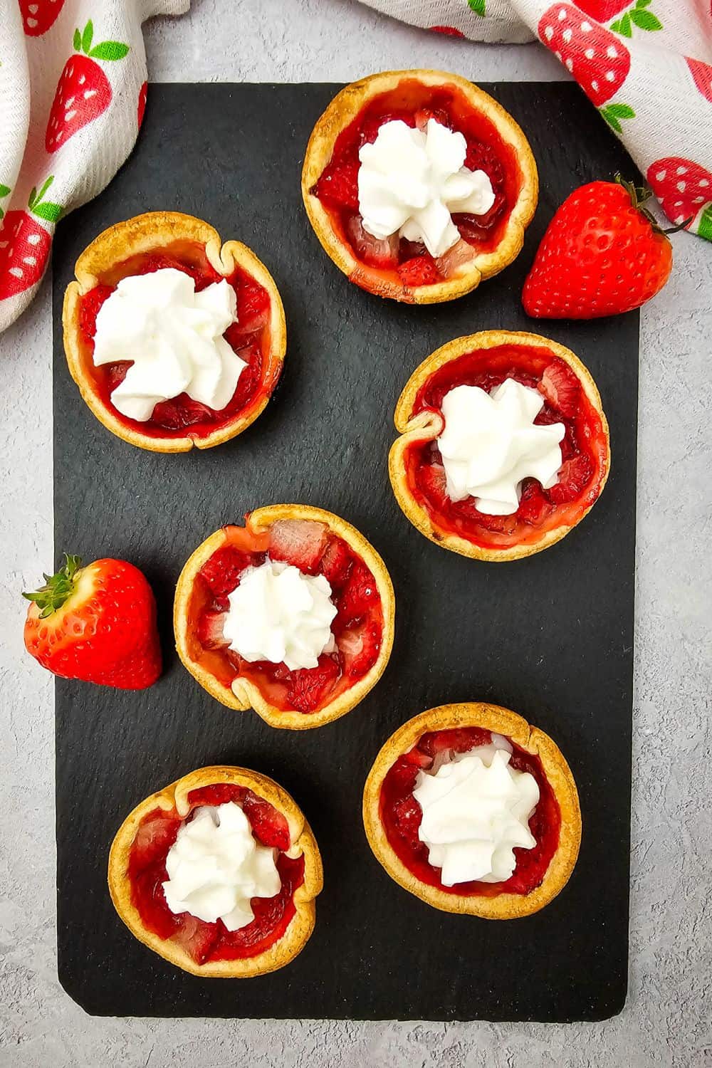 Adorable Little Strawberry Pies That Are Big on Flavor