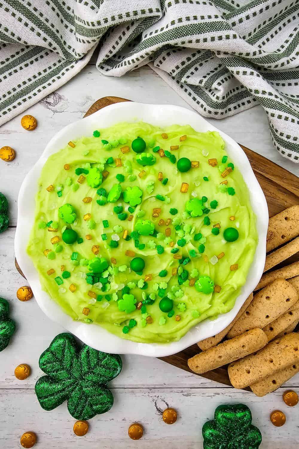 Leprechaun Dip (A Magical No-Bake St. Patrick’s Day Treat!)