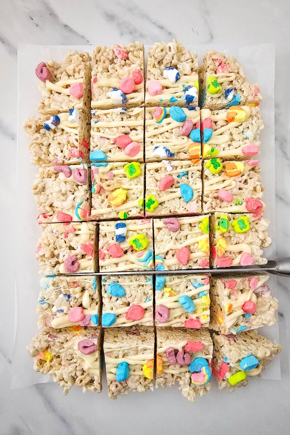 Easy Lucky Charms Krispies Treats for St. Patrick’s Day