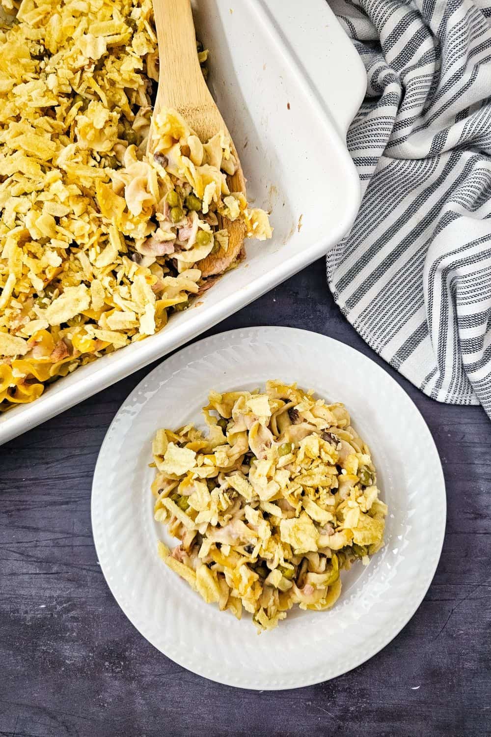 Old-Fashioned Tuna Noodle Casserole (The Creamy, Crunchy Classic We Grew Up With)
