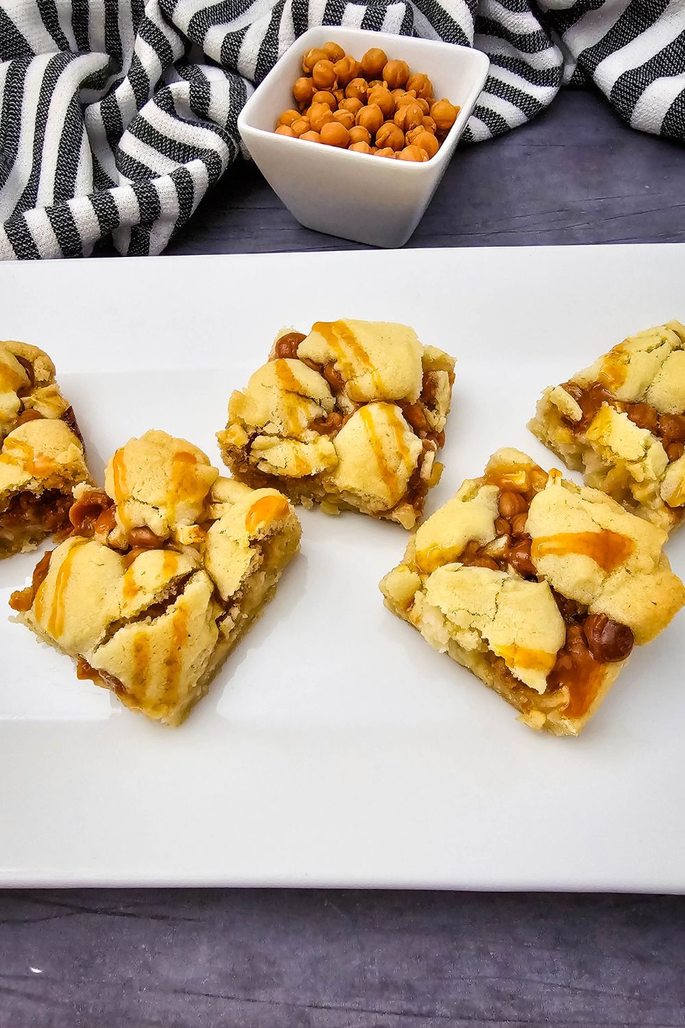 Easy Caramel Apple Bars Recipe - The Best Fall Dessert Idea for Cozy Apple Season