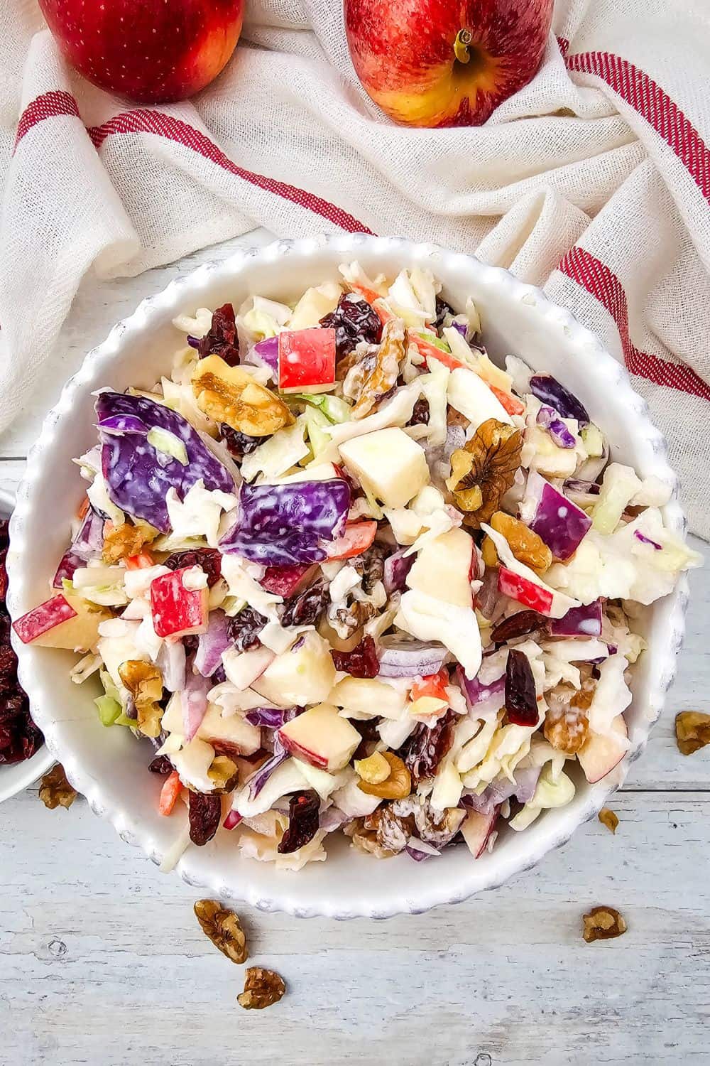 Apple Cranberry Coleslaw – Crisp, Sweet & Tangy Side Dish