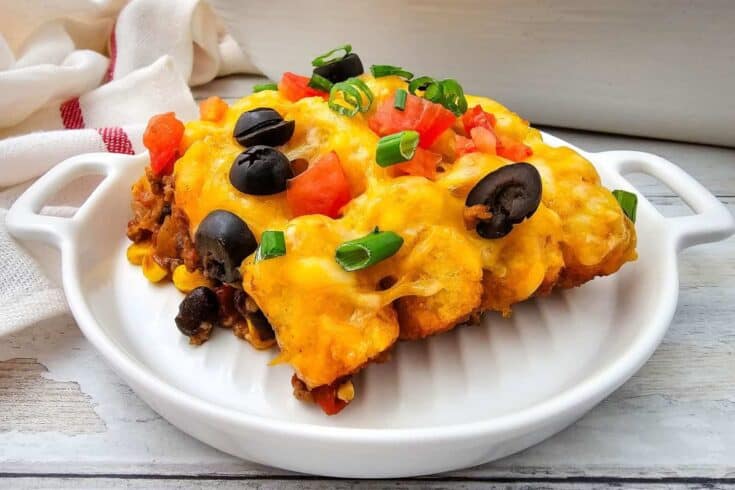 Mexican Tater Tot Casserole with Ground Beef (Easy Tex-Mex Dinner!)