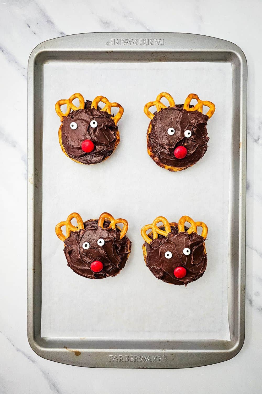 Easy Christmas Morning Breakfast - Adorable Reindeer Cinnamon Rolls